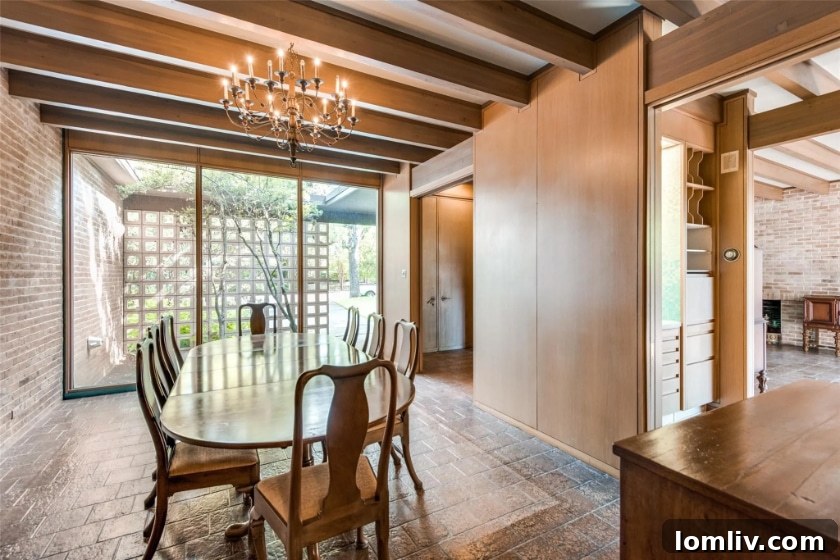 Highland Park Texas Modern home by Scott Lyons