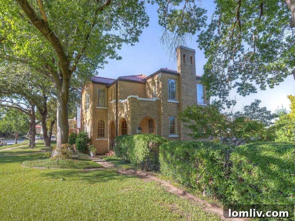 Park Hill's Historic Gem: Full Basement Potential at an Unbeatable Price 2 Park Hill Time Capsule