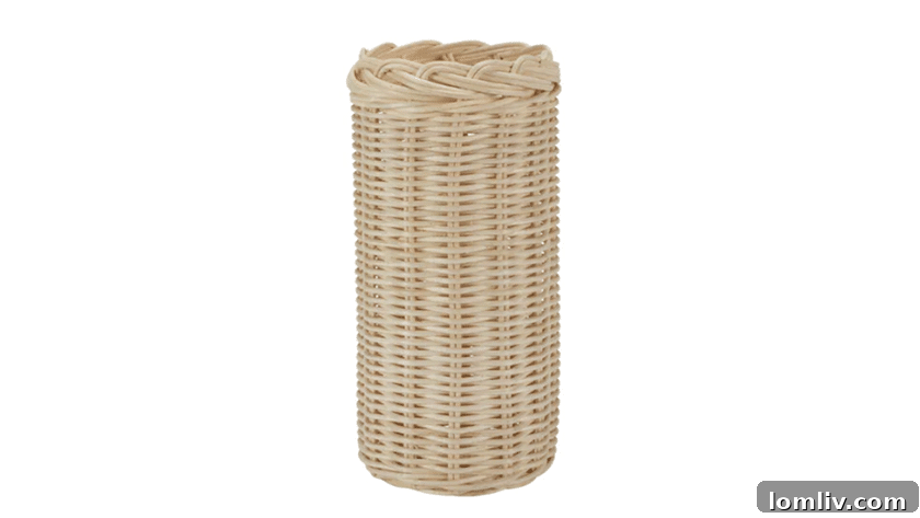 A stylish wicker bottle holder, making any wine gift instantly more elegant and presentable.