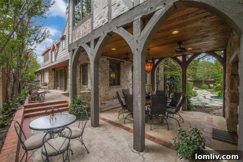 Compass Real Estate agent Nancy Johnson listing 2530 Hillside Dr in Dallas for $1.899 million