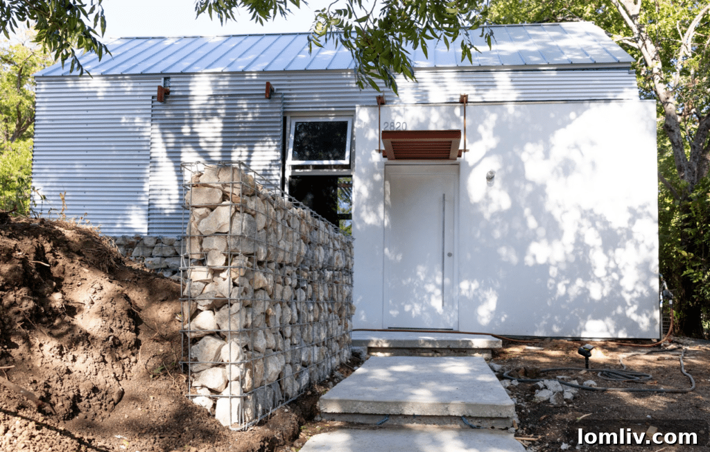 The Westhoff-Moore Home, a bold modern design in Ryan Place