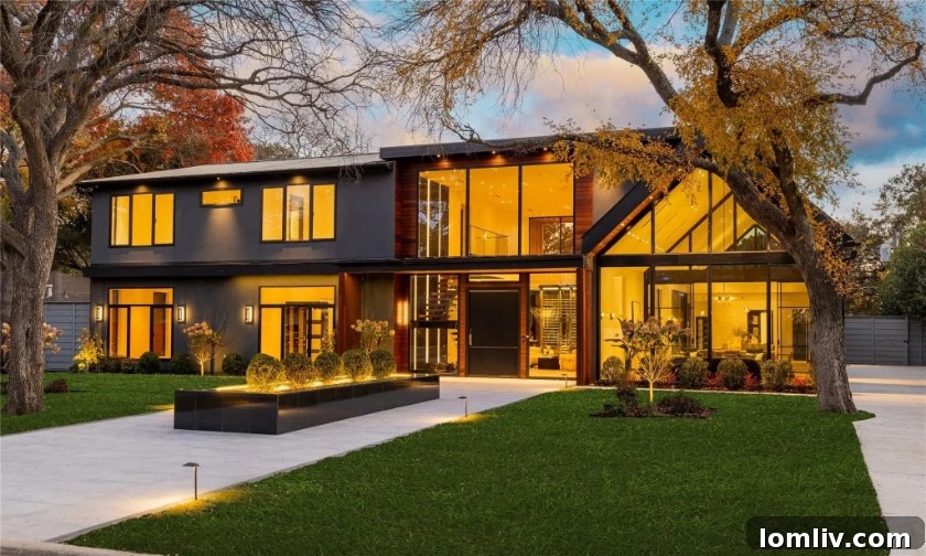 Forestcrest Contemporary Luxury Home by Janet Goldschmidt in Dallas