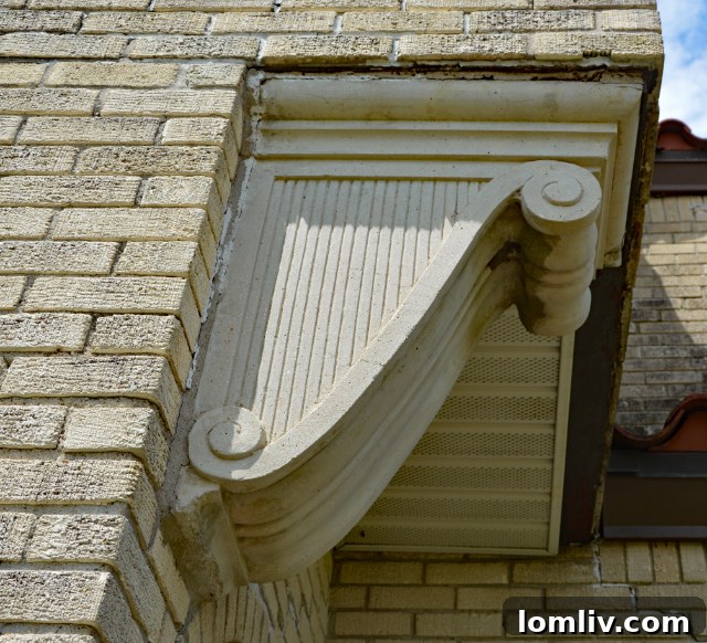 The Grand Estate of Buckner House (Photo: Mimi Perez for CandyDirt.com)