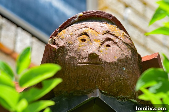 Unique Architectural Elements of Buckner House (Photo: Mimi Perez for CandyDirt.com)