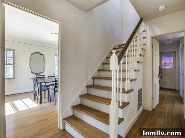 Hollywood Heights: Where Colonial Grandeur Meets Drunk Brick Whimsy 7 Architectural detail of the Drunk Brick style with its characteristic wavy courses