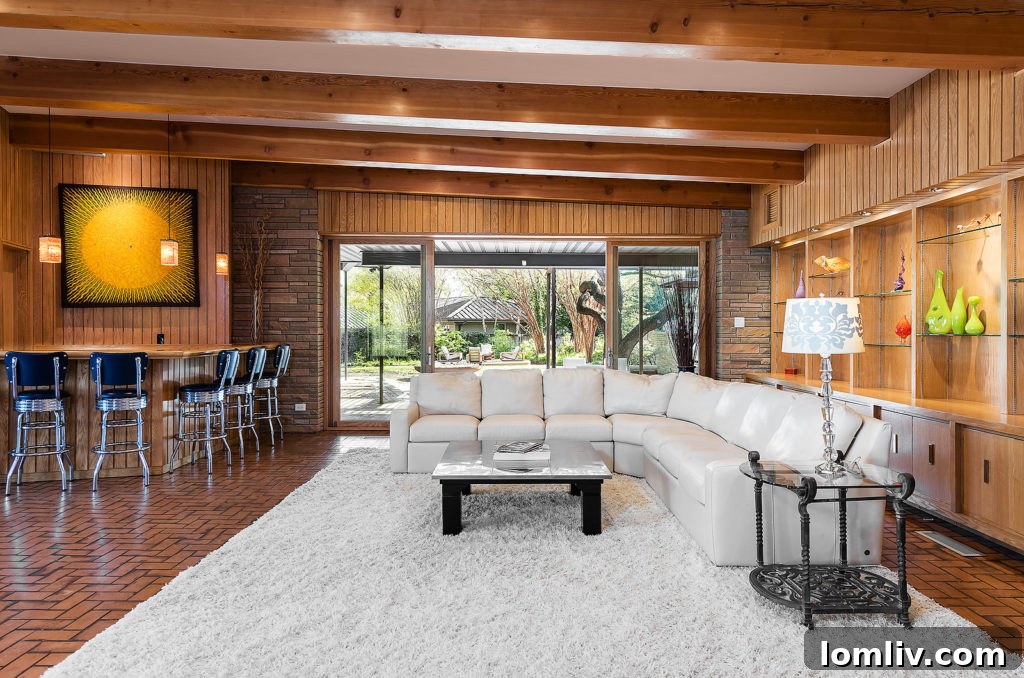 Tanbark Home Midcentury Modern