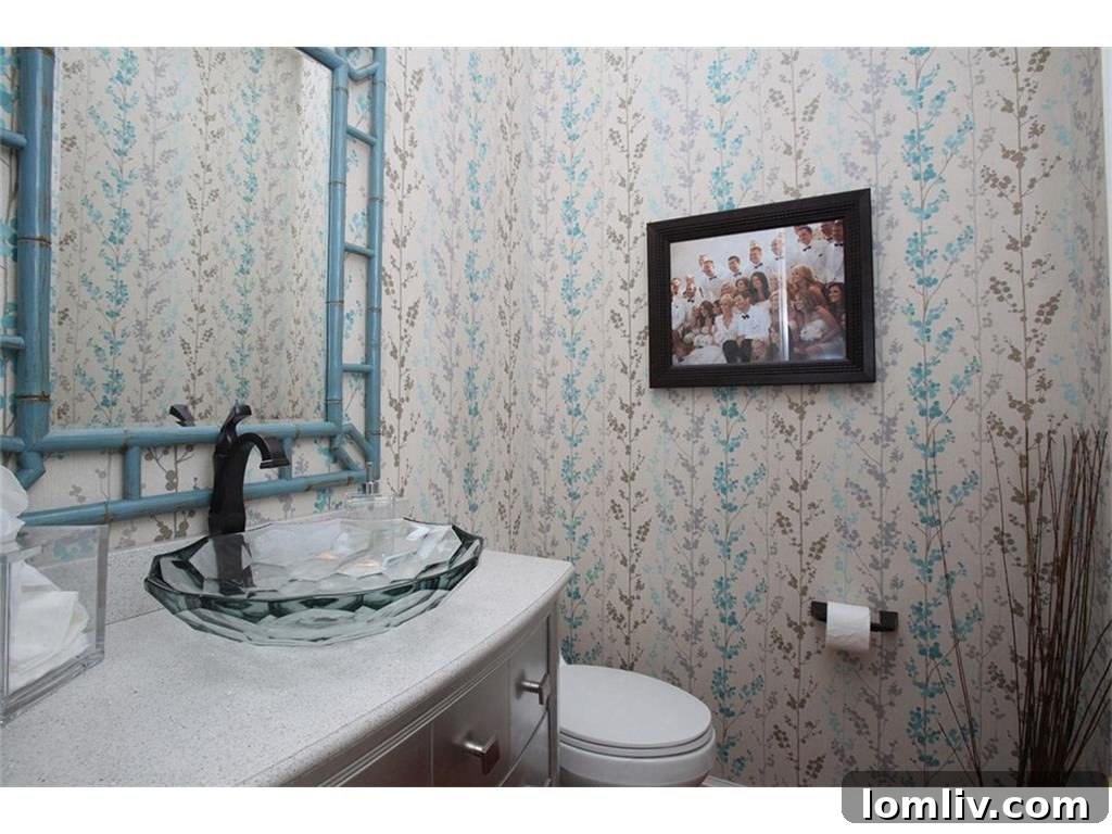 Dowling Drive powder