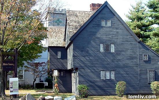 The historic Judge Jonathan Corwin House in Salem, Massachusetts, a museum today.