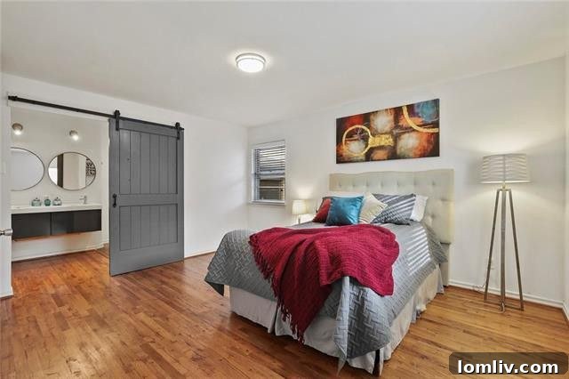 Entryway sitting area with large window