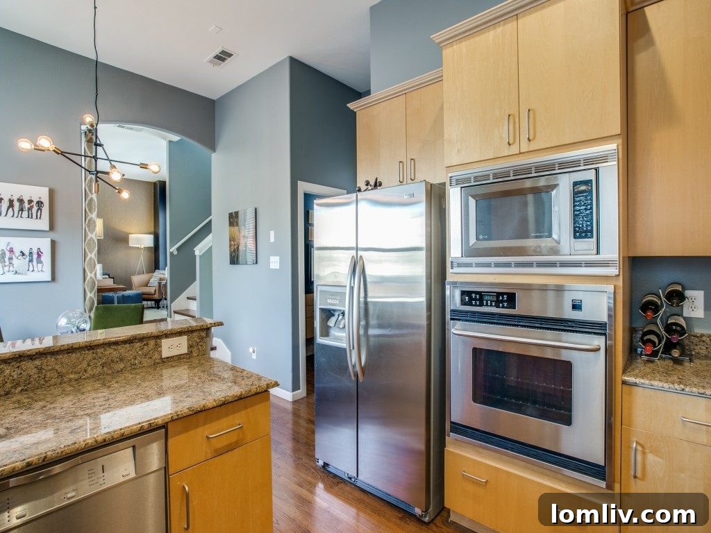 4116 N. Hall St. - Custom Closet System