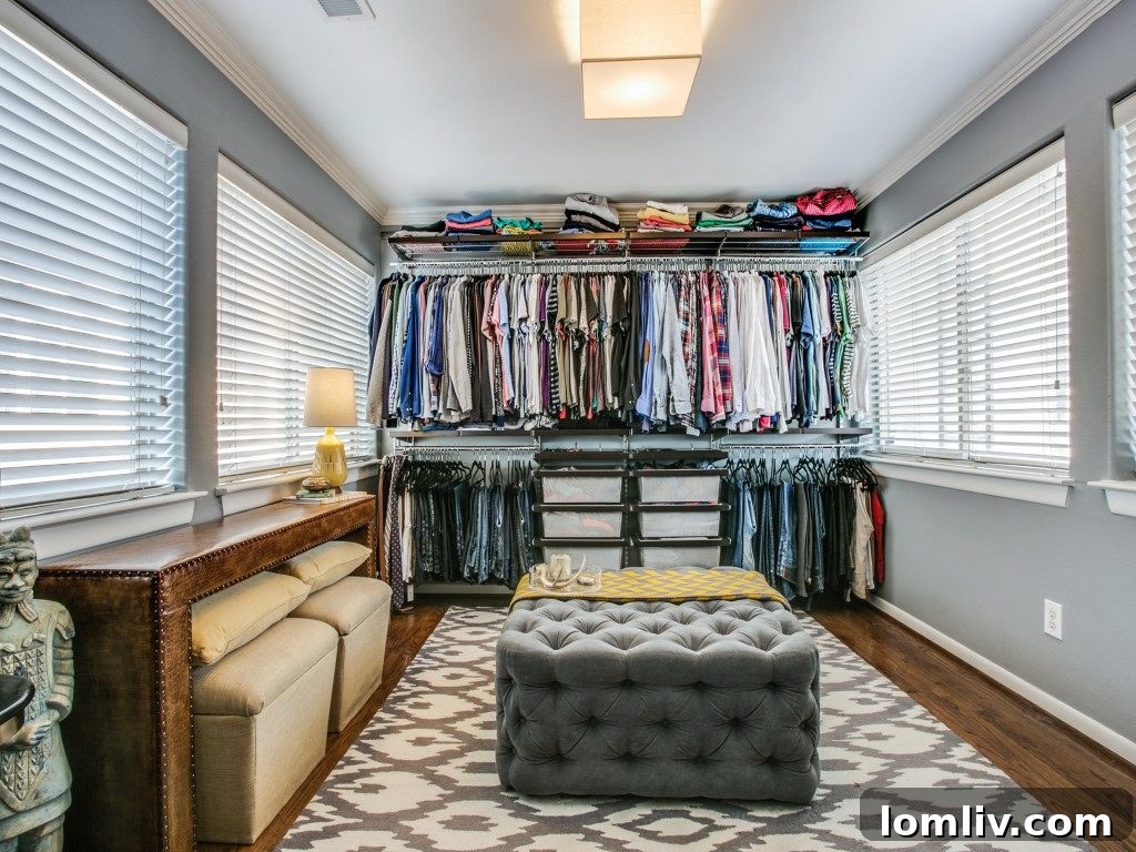 4116 N. Hall St. - Dressing Room with Ample Storage