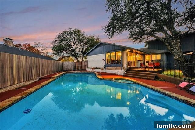 Refreshed Master Bedroom with Access to Private Yard - 9459 Arborhill Dr