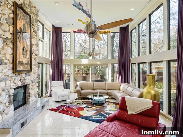 Modern Kitchen with Granite Countertops and Island - 10819 Stone Canyon Rd