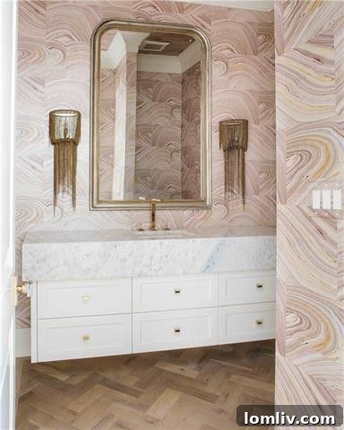 Preston Royal: Nolen Homes' Refined Transitional Style 32 Onyx Wallpaper by Candice Olson