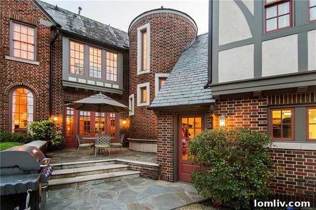 Charming Pathways in the Garden with mature trees