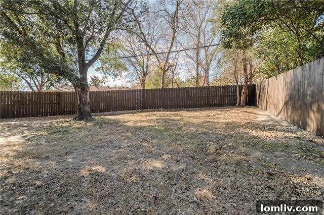 2441 Wildoak Drive East Dallas Home Street View