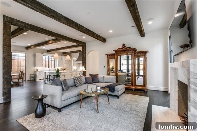 Mark Molthan's Modern Italian Renaissance Captured by Buyer 10 Stylish Guest Bedroom