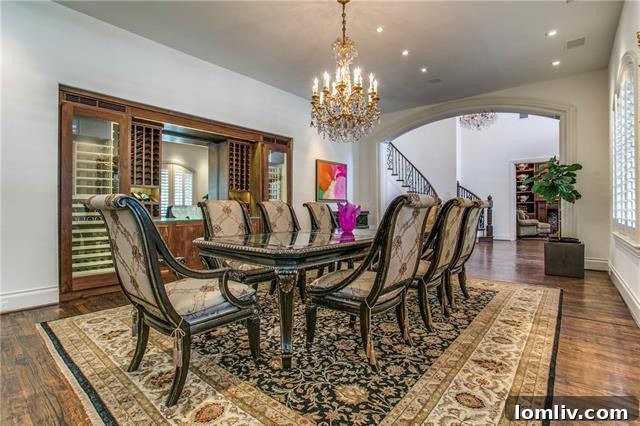 Luxurious French Style Living Room with Fireplace