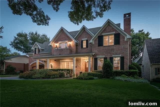 Modern Custom Home Exterior, Preston Hollow