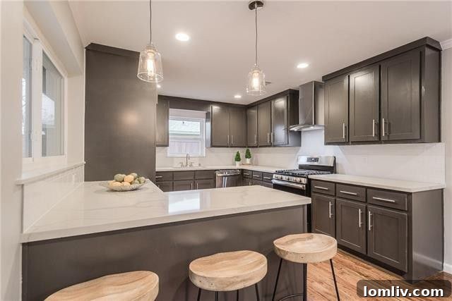 Gas Range and Kitchen Details