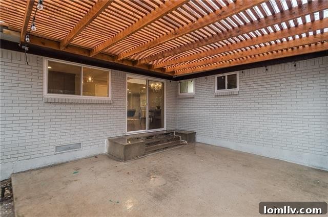 Lush Green Space and Landscaping