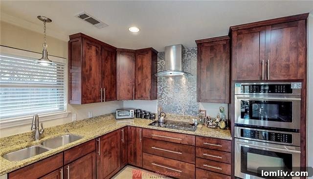 The Best Golf Course Pool Homes For Every Budget 11 Elegant Dining Area Farmers Branch