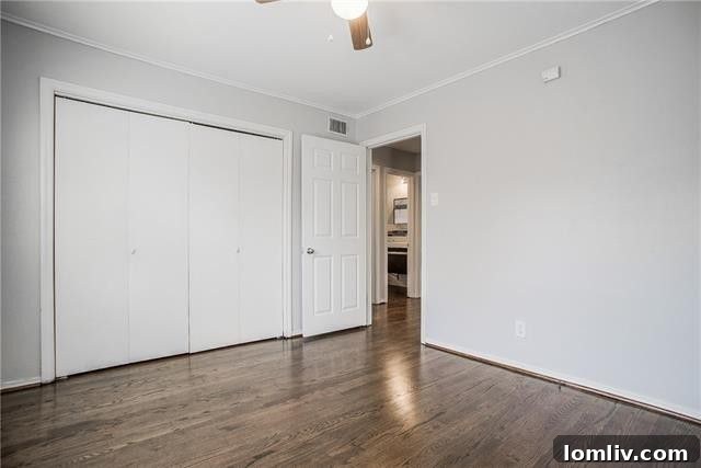 11311-Sinclair-front