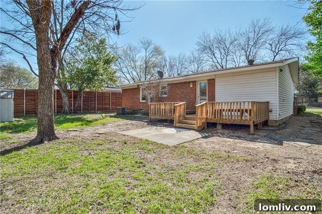 11311-Sinclair-front