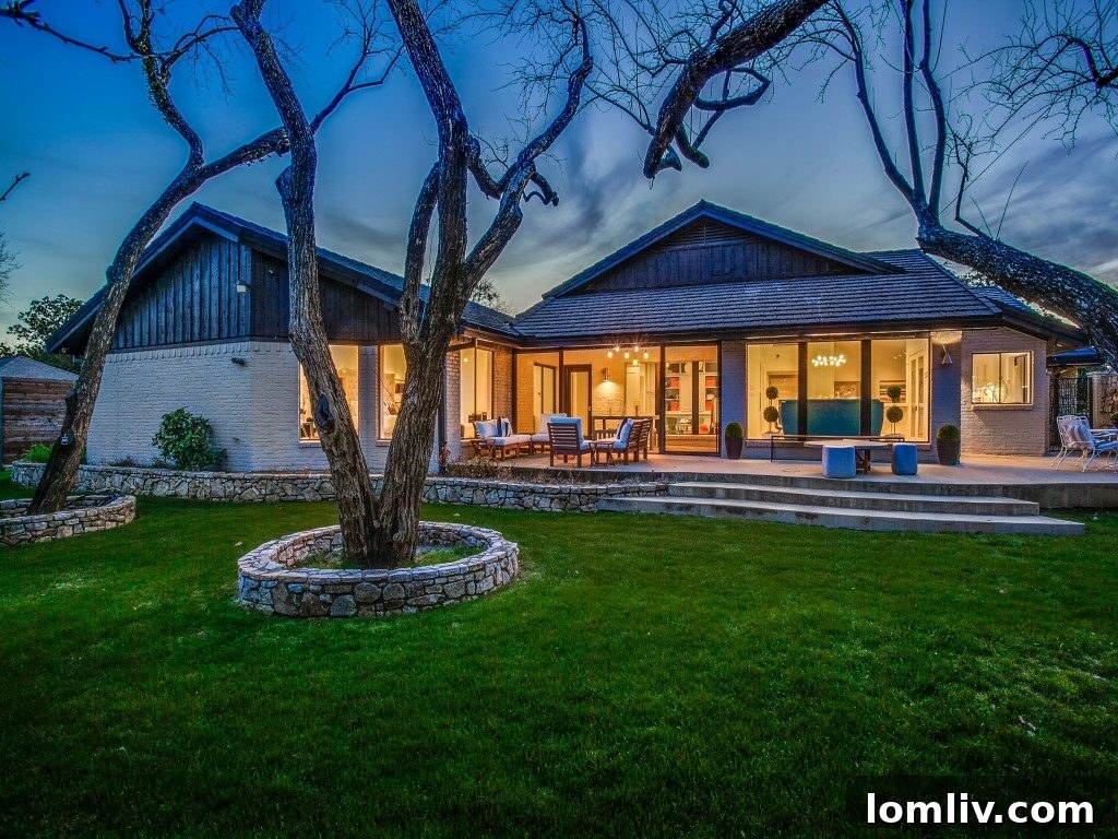 New modern pool and outdoor entertaining area