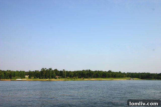 Vacant lot ready for custom home at The Links of Lake Athens