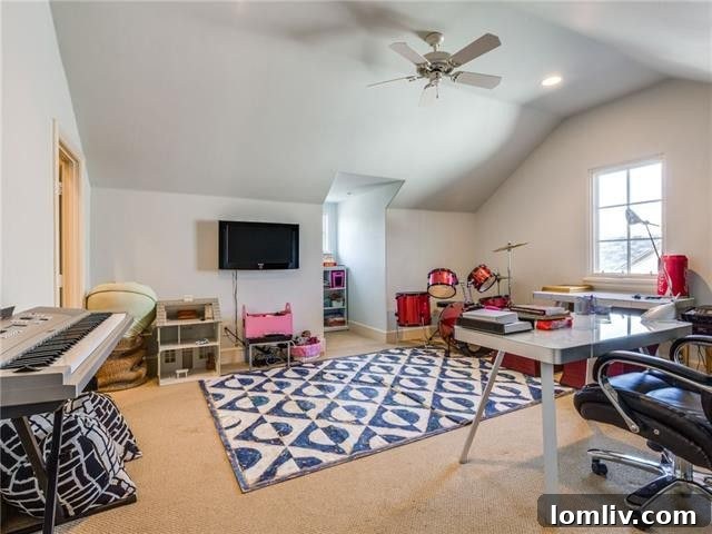 Spacious Game Room or Media Room for Entertainment