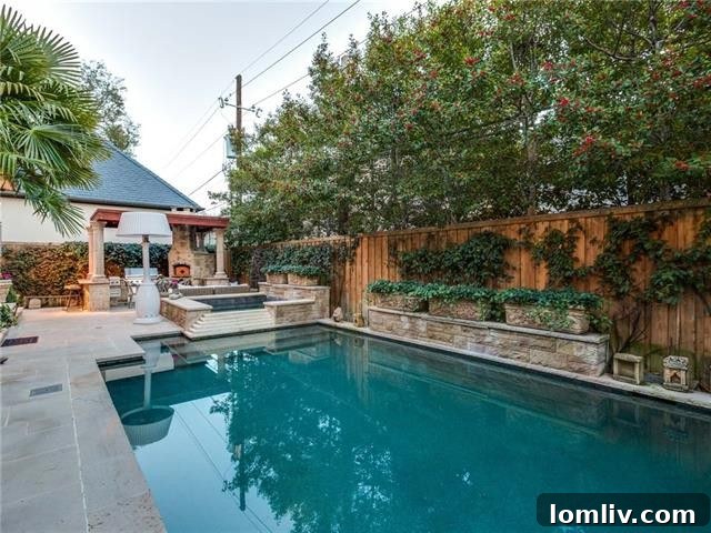 Outdoor Kitchen and Dining Area, Perfect for Entertaining