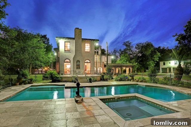 Interior or another angle of the Davis Mansion