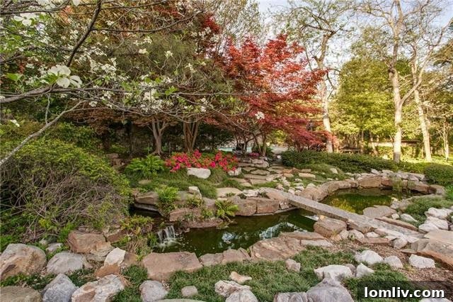 Professional Tennis Court on the Private Dallas Estate