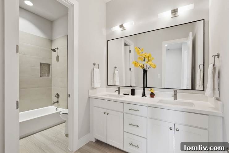 Luxe and contemporary guest bathroom design at CityLine residences
