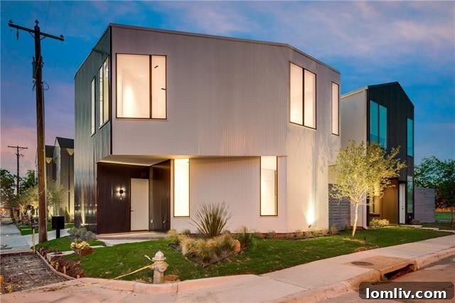 Splurge vs Steal: East Village New Condos 2 East Village Dallas Real Estate - Modern Condos