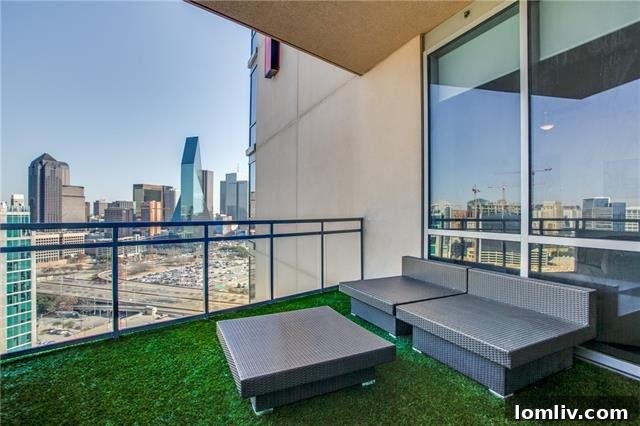 Ebby Halliday Realtors: Elevating Your Luxury High-Rise Lifestyle 12 Outdoor balcony with city views from The House high-rise