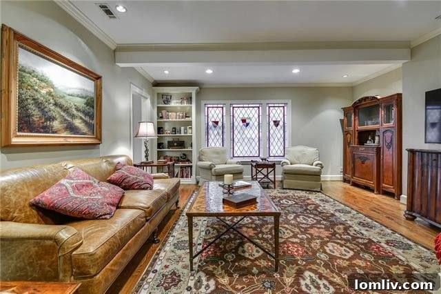 Bright and spacious bedroom