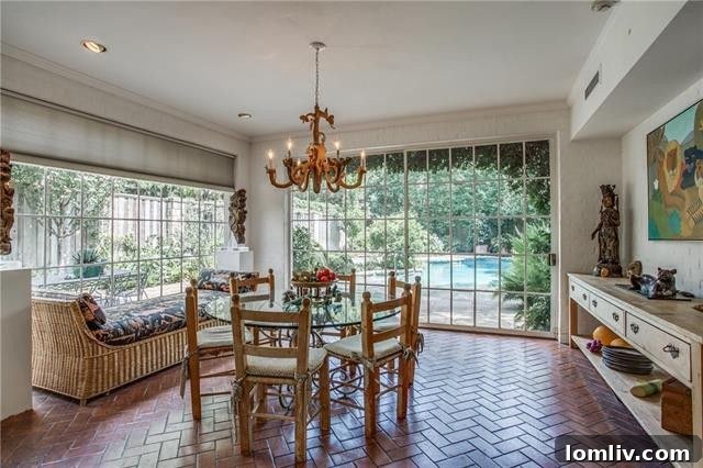 Charming Bedroom in 4311 Arcady Avenue