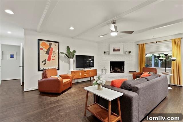 Modern Kitchen with Granite Countertops in Lake Highlands House