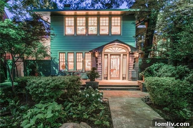 Exquisite Eclectic Prairie Home in Highland Park 3 Highland Park Home Exterior