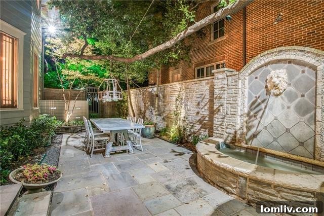 Exquisite Eclectic Prairie Home in Highland Park 31 Front Facade of 3649 Maplewood Avenue