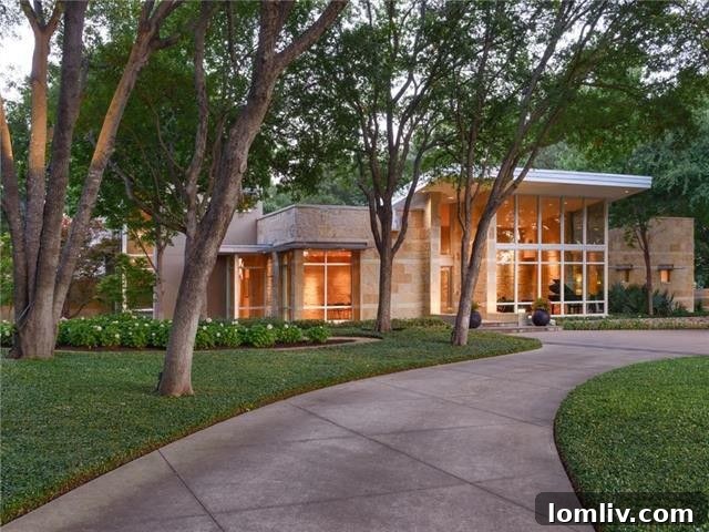 Bluffview Texas Modern Design 2 5006 Shadywood Lane - A Masterpiece of Texas Regional Modern Architecture in Dallas