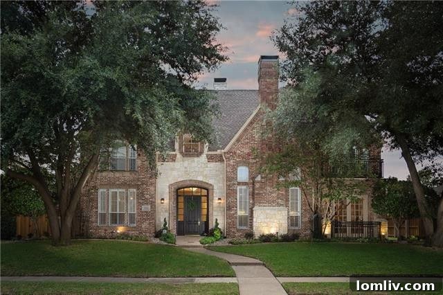 Modern Open Floorplan Home in Willow Bend West, Plano