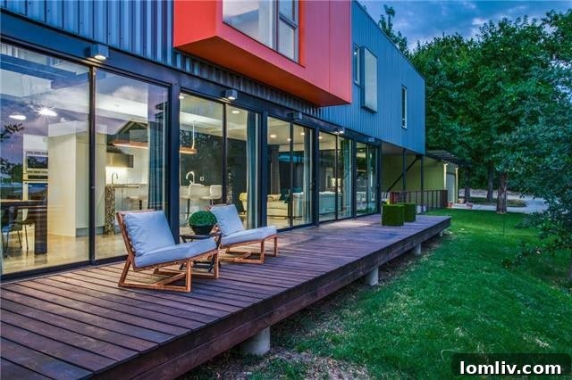 Architectural Angle of 16 Vanguard Way