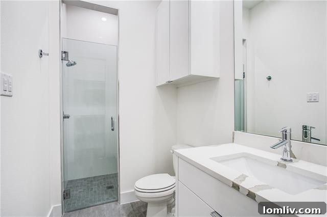 Avant Group Introduces Innovative Strategies for Bolivar Listing 11 Elegant Entryway and Covered Walkway