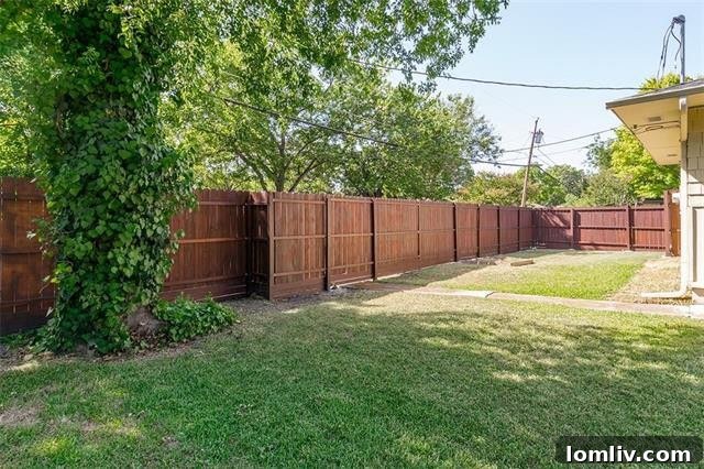 700 Palmer Place, Richardson Heights Home Exterior Back