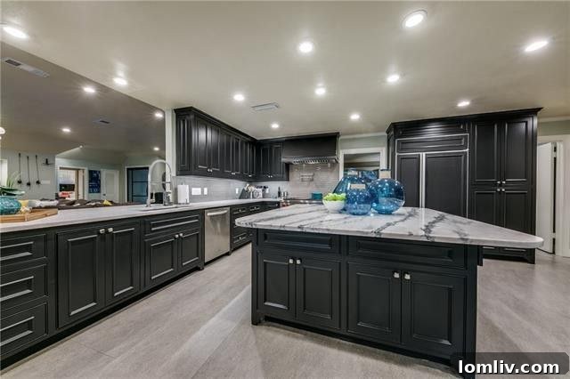 Elegant Master Bathroom in Janmar Home