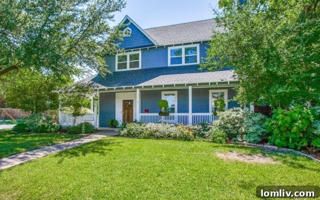 Charming historic-style home at 5538 Junius St, Dallas TX, located in the Lipscomb Elementary attendance zone.