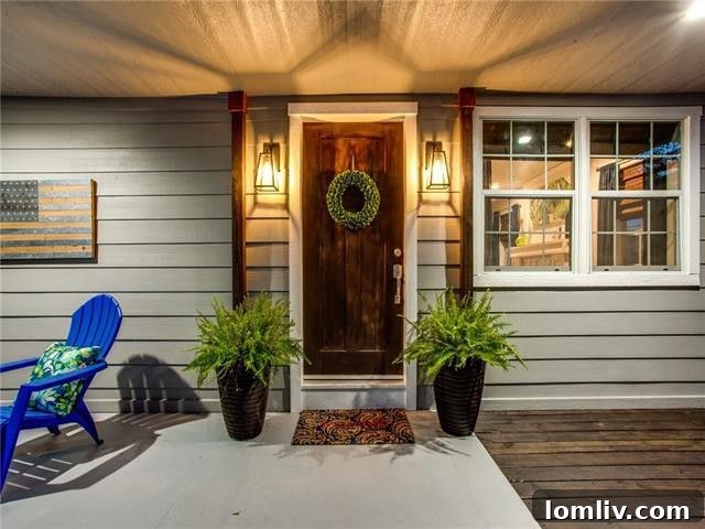 Inviting Entrance of 1219 S Waverly Dr